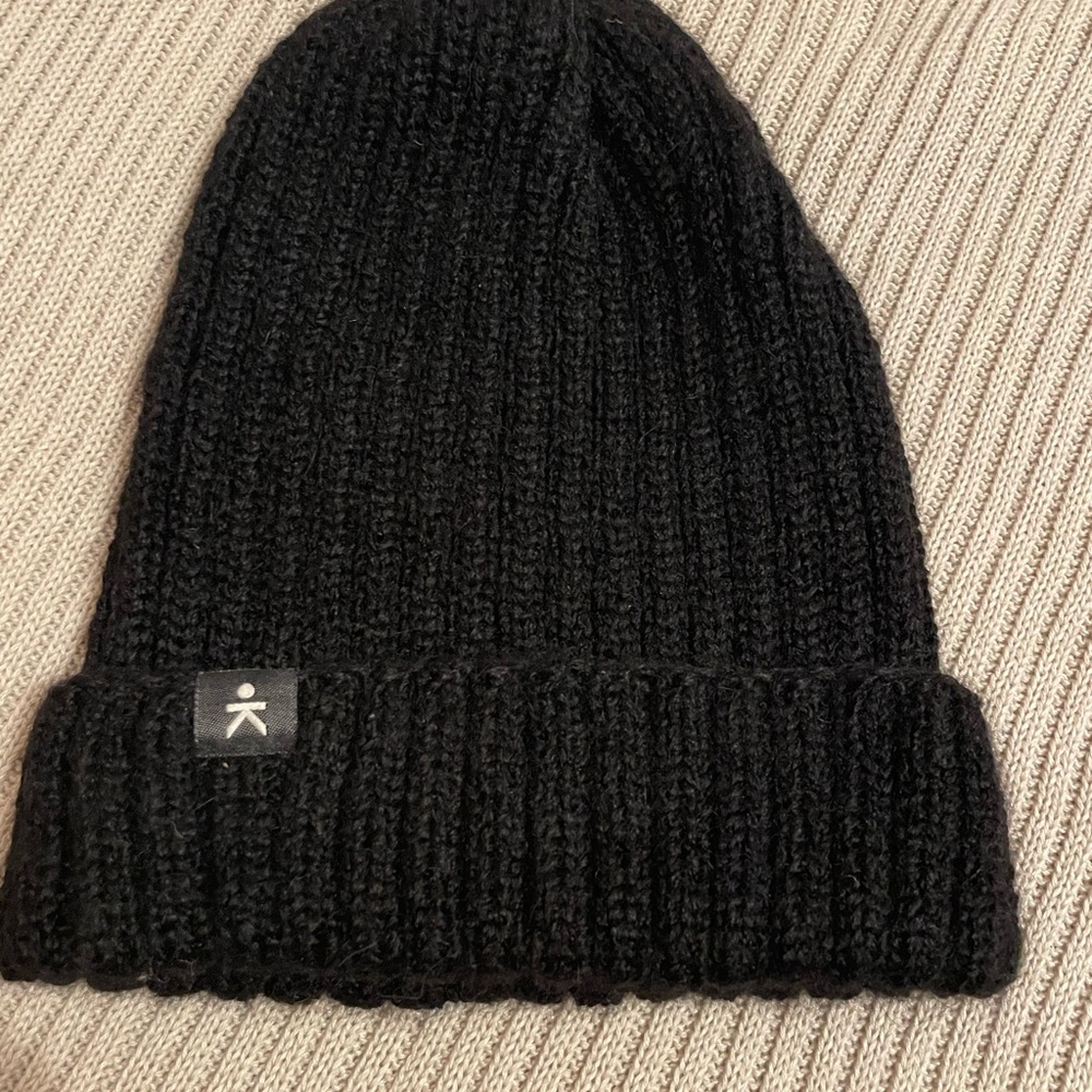 Black beanie